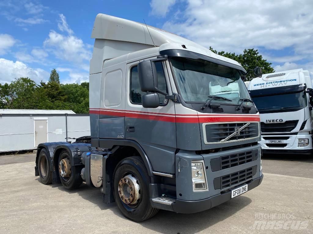 Volvo FM 440 Τράκτορες