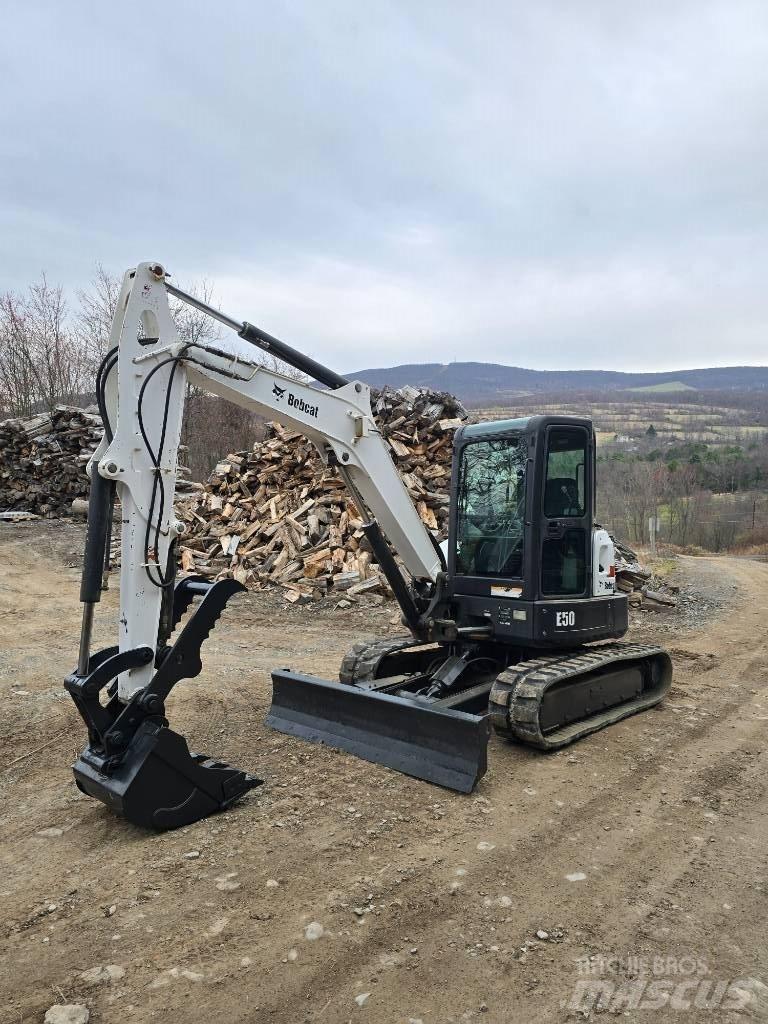 Bobcat E 50 Εκσκαφάκι (διαβολάκι) < 7t