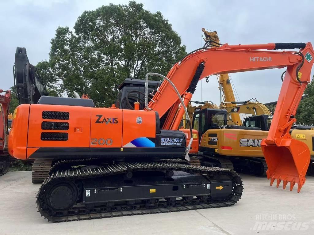 Hitachi zx200 Εκσκαφείς με ερπύστριες