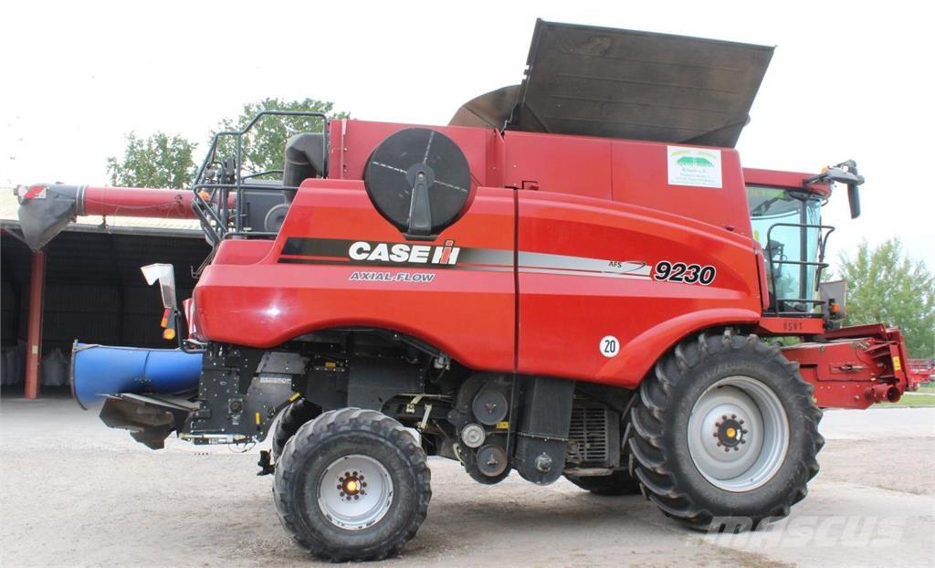 Case IH AF 9230 Θεριζοαλωνιστικές μηχανές