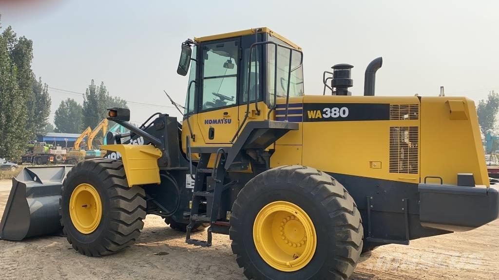 Komatsu WA 380-6 Φορτωτές με λάστιχα (Τροχοφόροι)