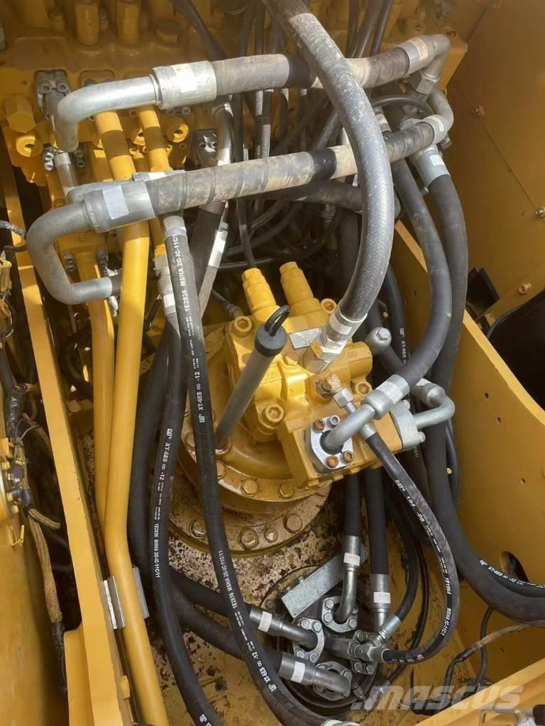 CAT 320D Εκσκαφείς με ερπύστριες