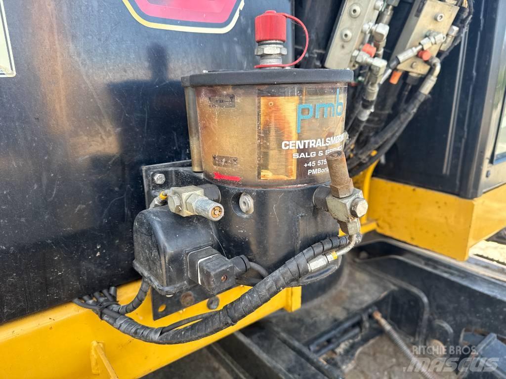 CAT 310 Εκσκαφείς με ερπύστριες
