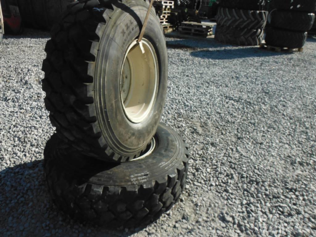 Michelin 365/85R20 Ελαστικά και ζάντες