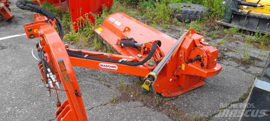 Maschio Giraffa 210 Χορτοκοπτικά και κορυφολόγοι βοσκοτόπων