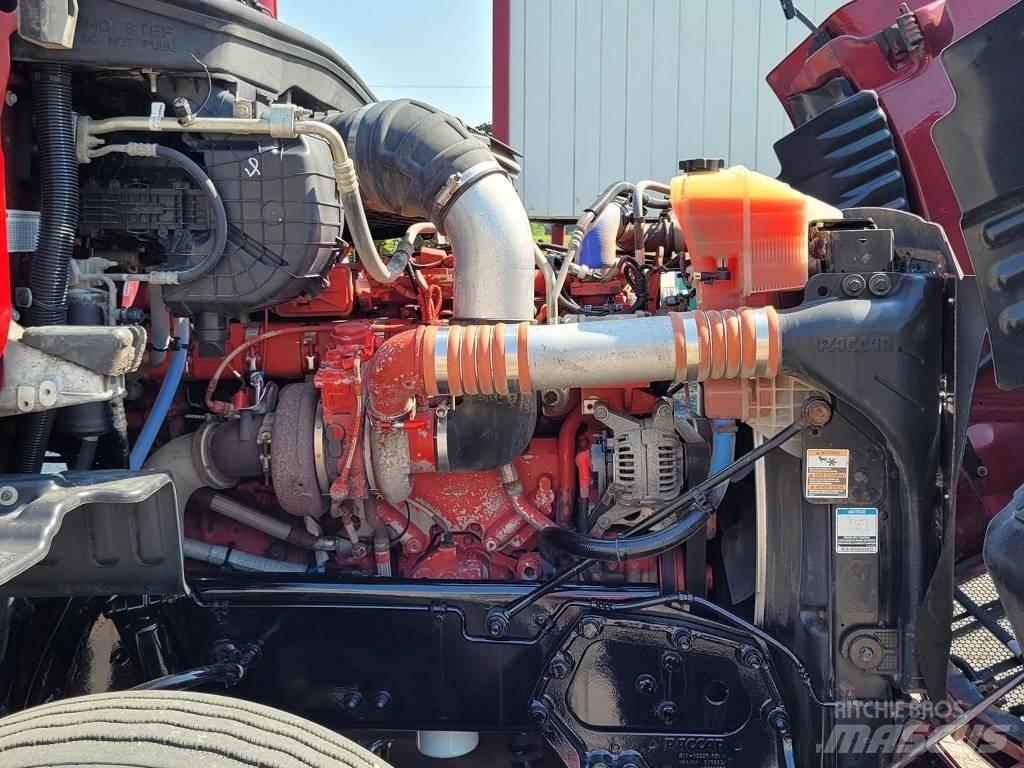 Peterbilt 579 Φορτηγά Ανατροπή