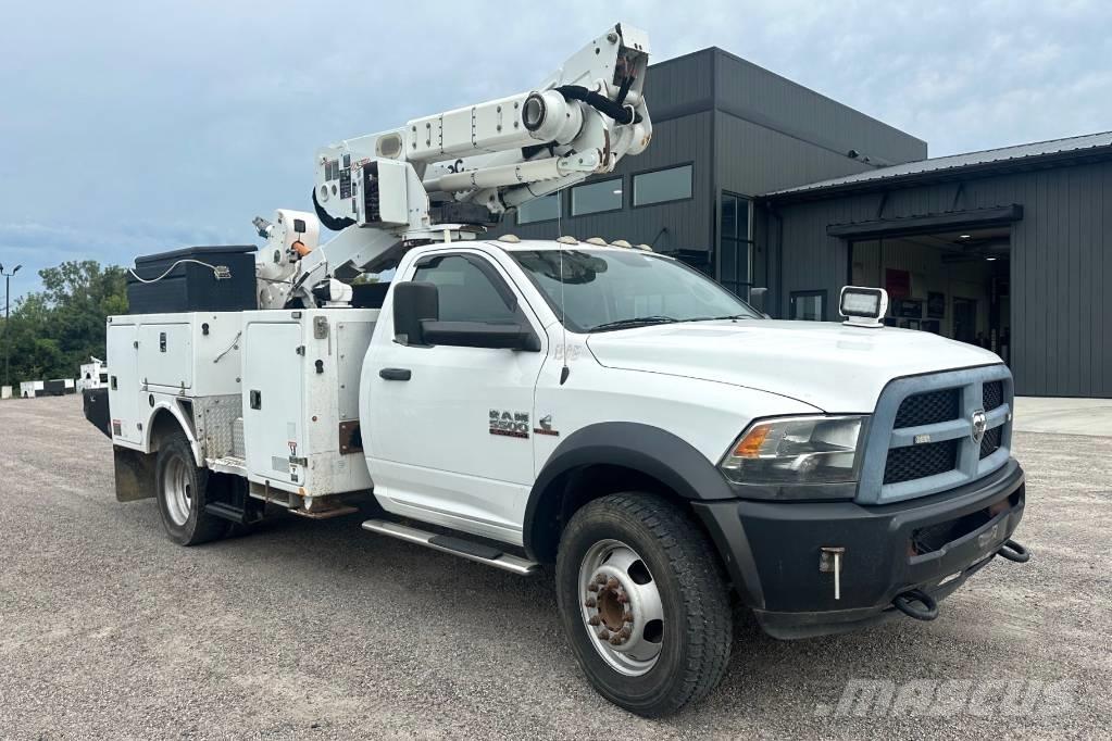 RAM 5500 TRADESMAN Εναέριες πλατφόρμες τοποθετημένες σε φορτηγό