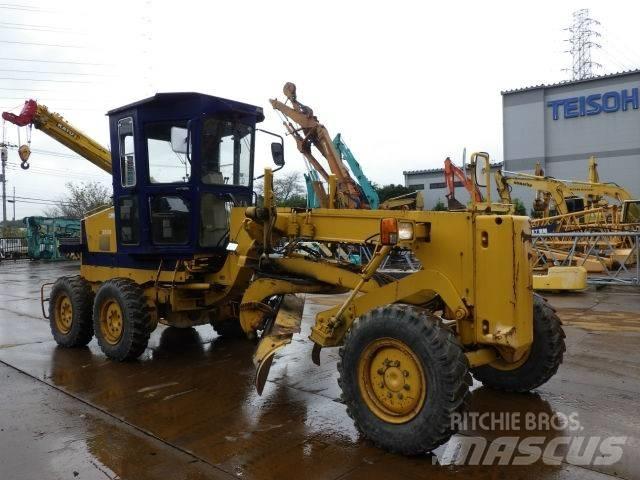 Komatsu GD405A-2 Γκρέιντερς