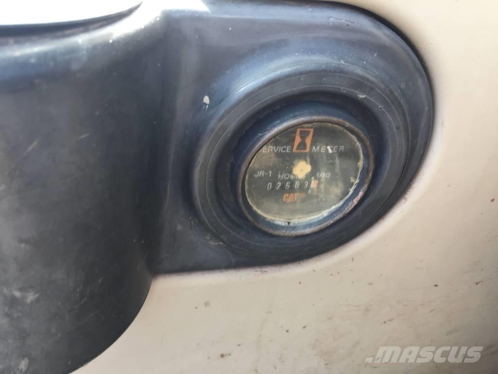 CAT 320 C Εκσκαφείς με ερπύστριες