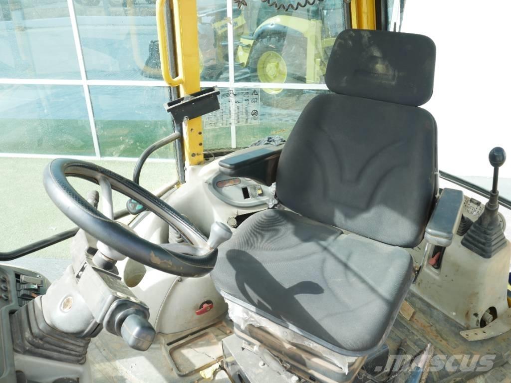 Komatsu WB 97 S-2 Εκσκαφείς Φορτωτές τύπου JCB