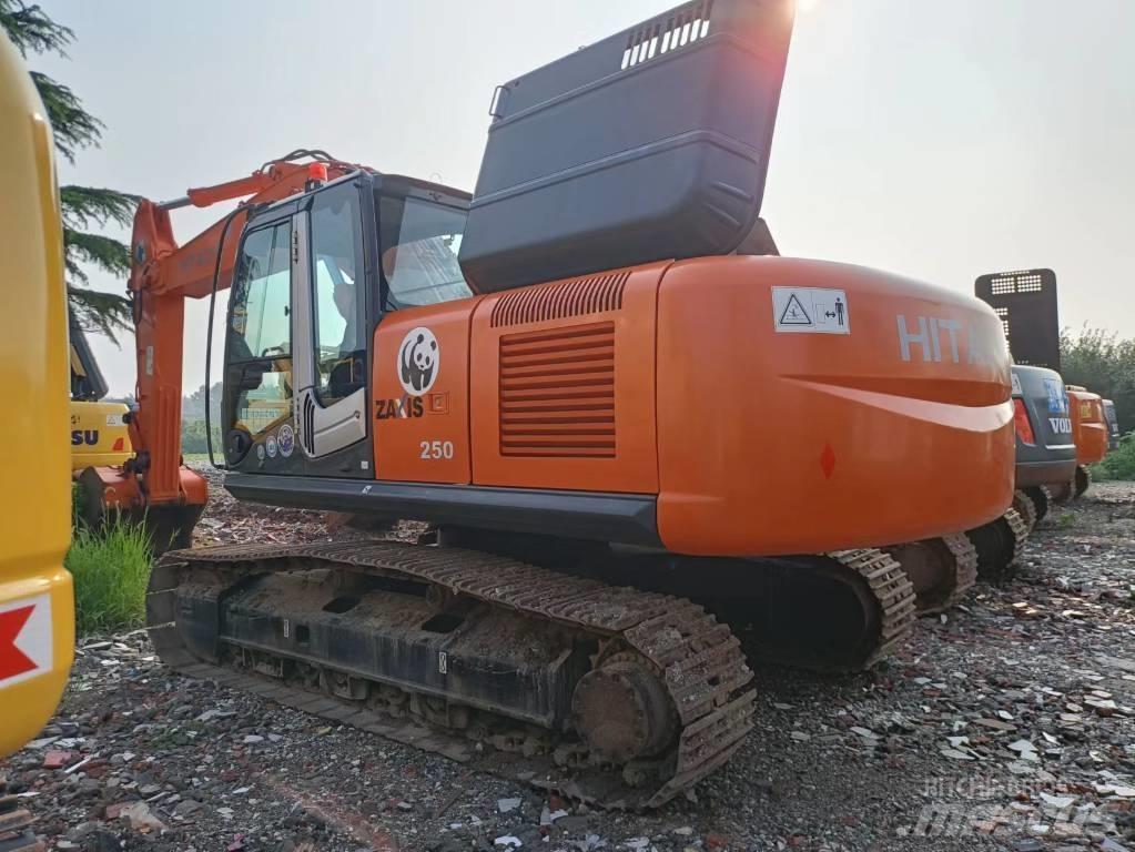 Hitachi ZX 250 LC Εκσκαφείς με ερπύστριες
