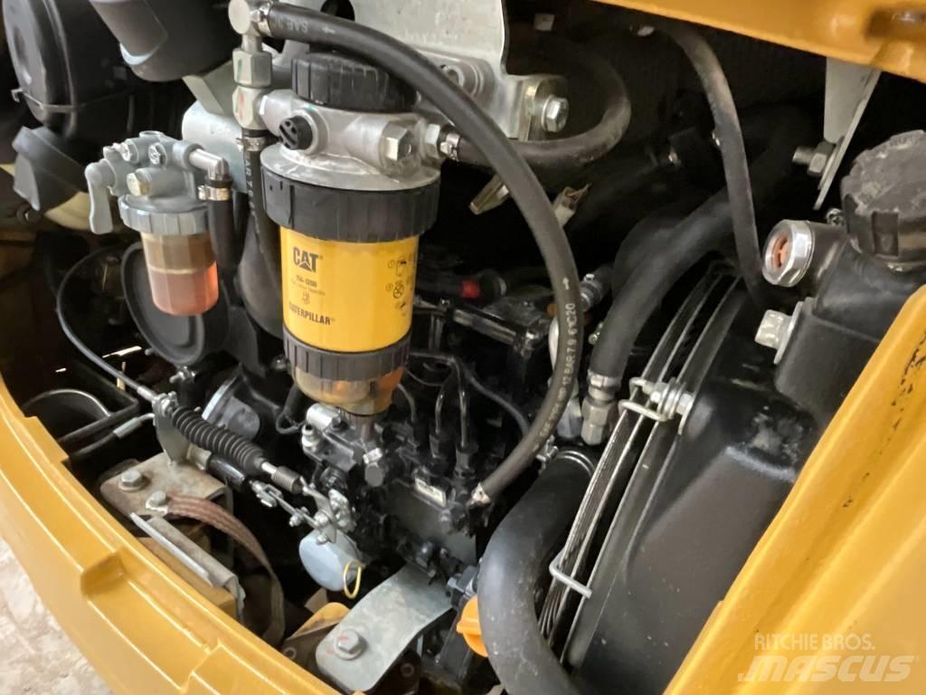 CAT 301.7 D Εκσκαφάκι (διαβολάκι) < 7t