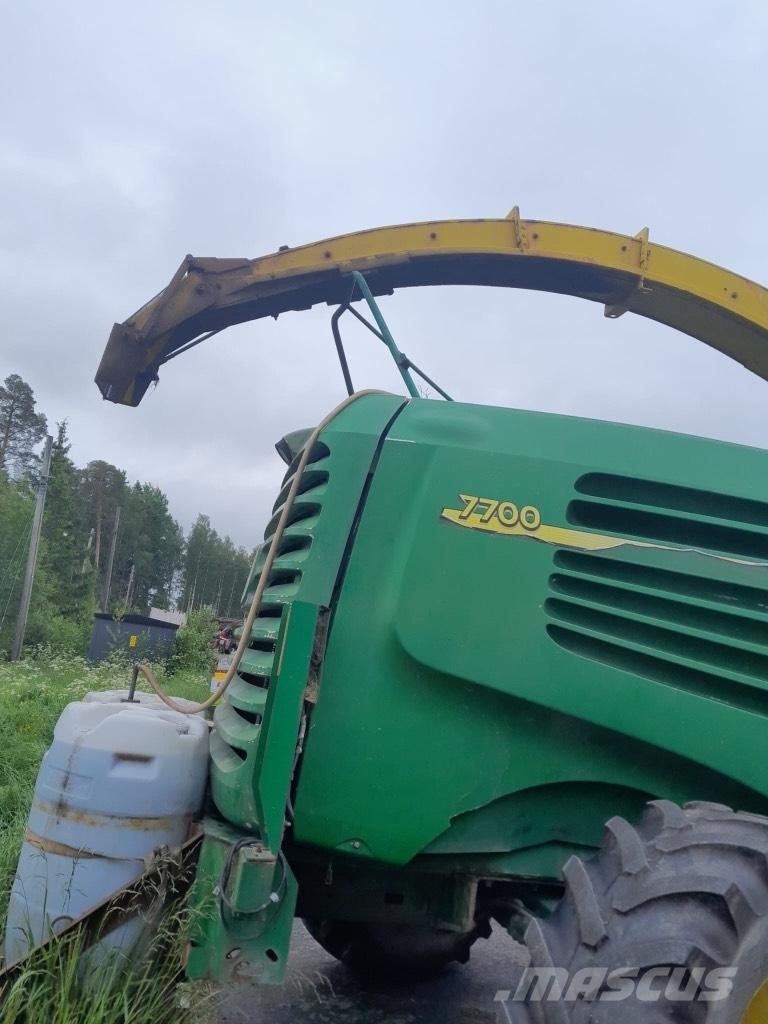 John Deere 7700 Μηχανές χορτονομής