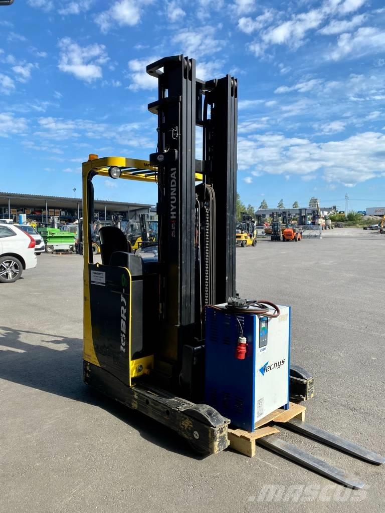 Hyundai 16BRJ-9 Ανυψωτικά στενών δρόμων