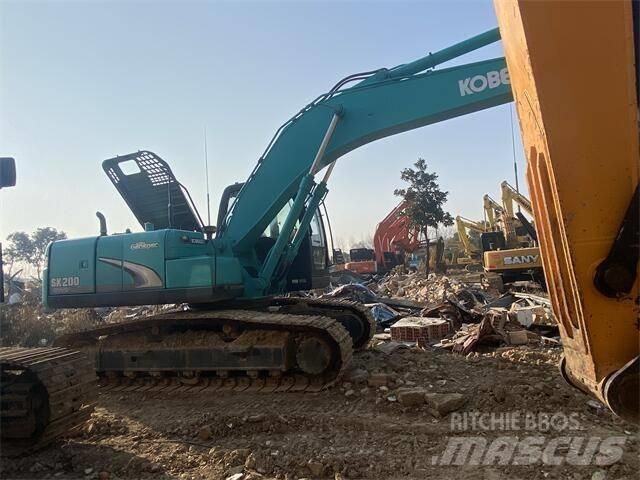 Kobelco SK200-8 Εκσκαφείς με ερπύστριες
