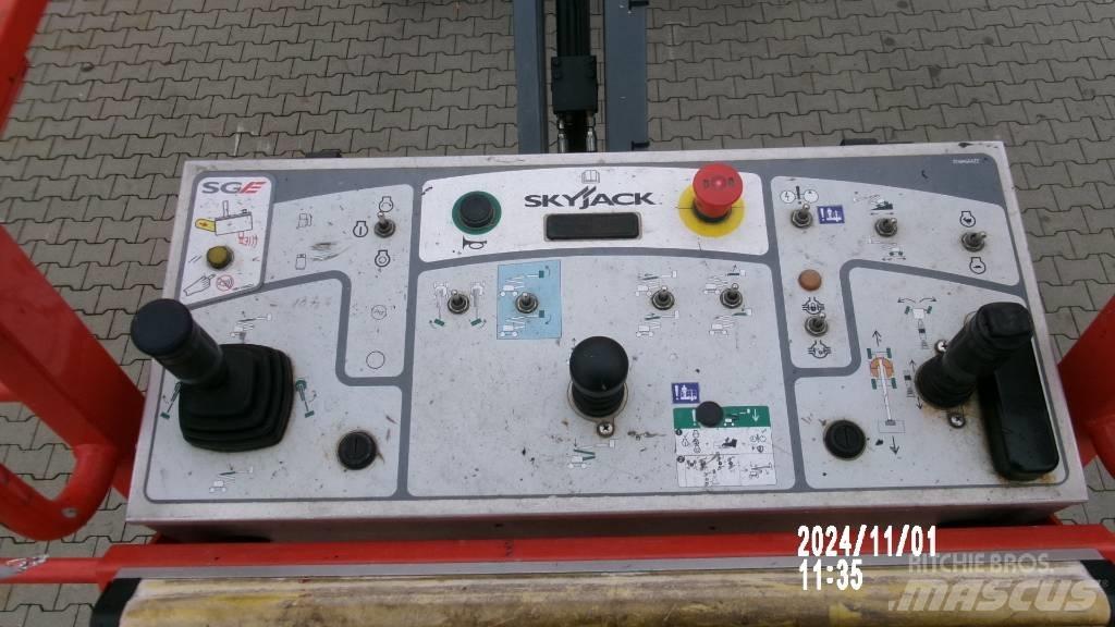 SkyJack SJ 51 AJ Ανυψωτήρες με αρθρωτό βραχίονα