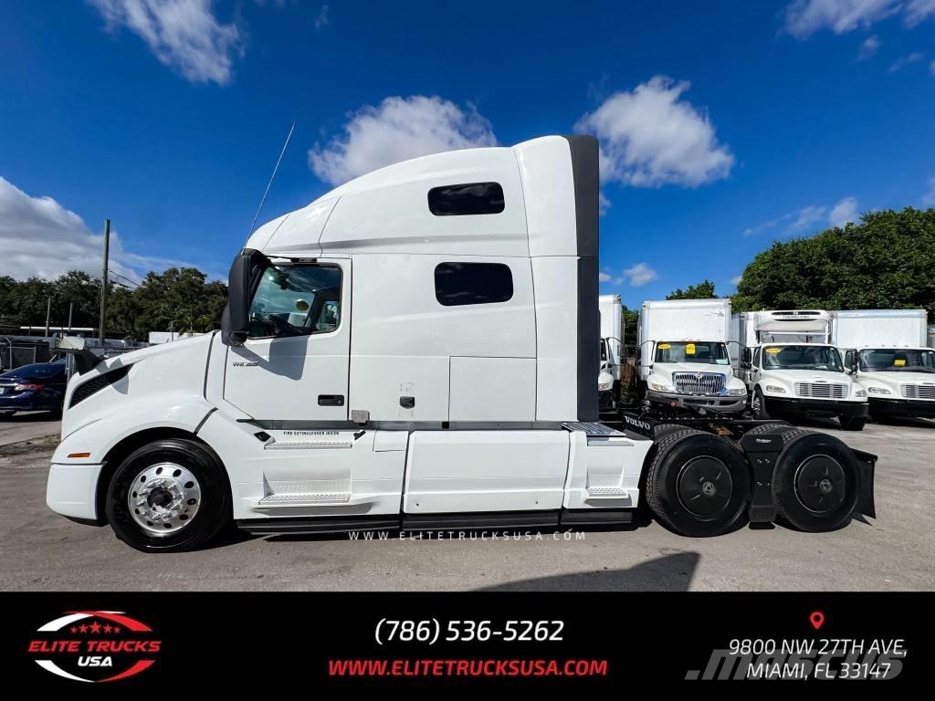 Volvo Commercial VNL Τράκτορες