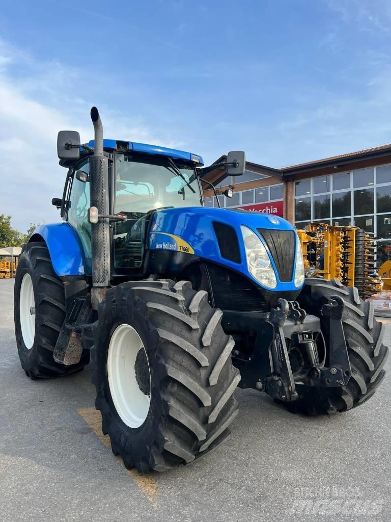 New Holland T 7060 Τρακτέρ