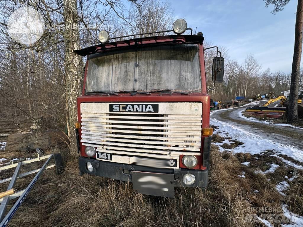 Scania T 141 Φορτηγά μεταφοράς δασικών μηχανημάτων