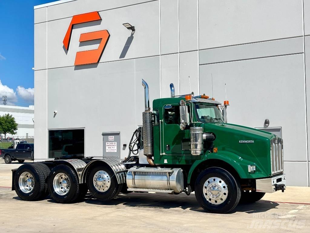 Kenworth T 800 Τράκτορες