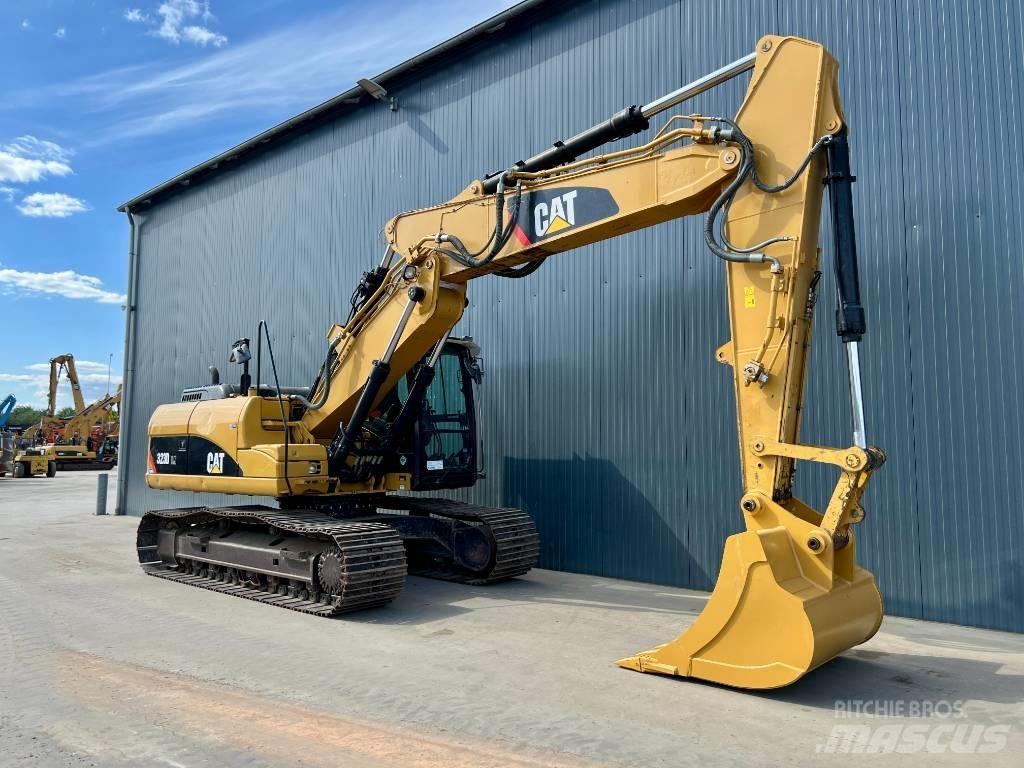 CAT 323D LN VA Εκσκαφείς με ερπύστριες