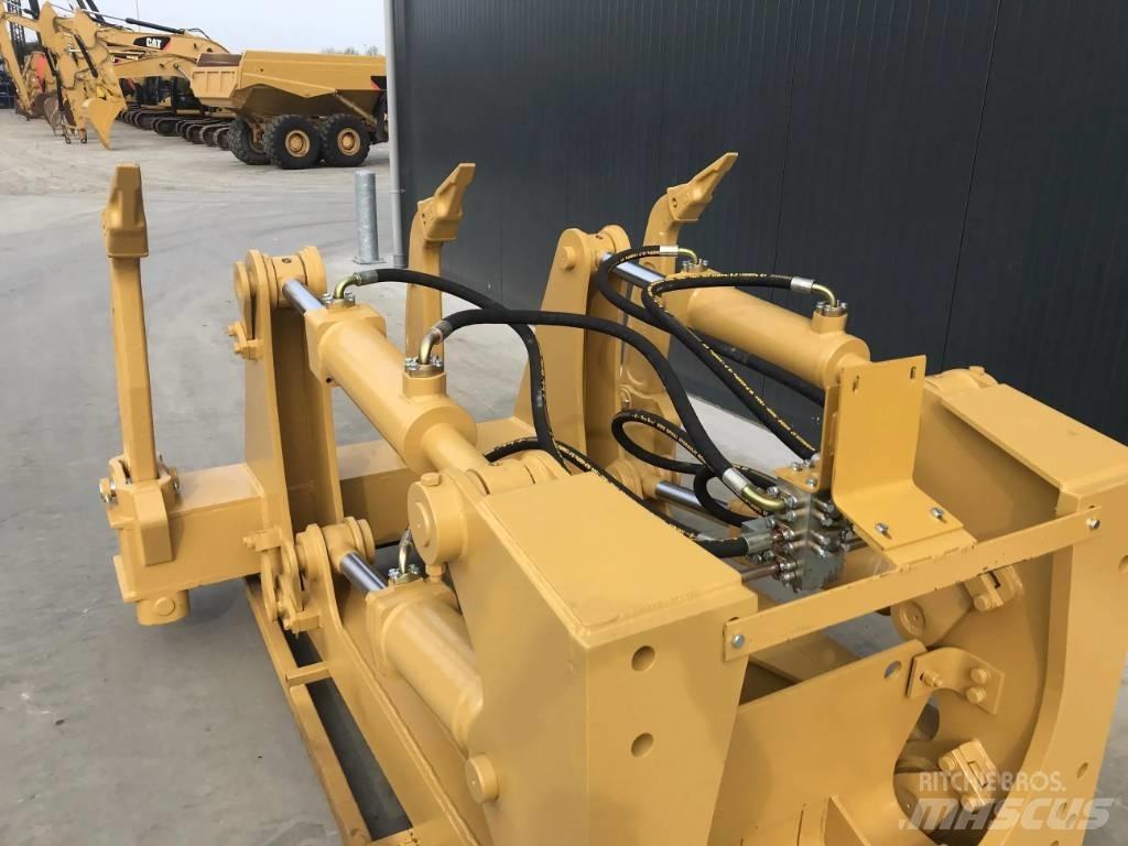 CAT D7R Εκχερσωτές
