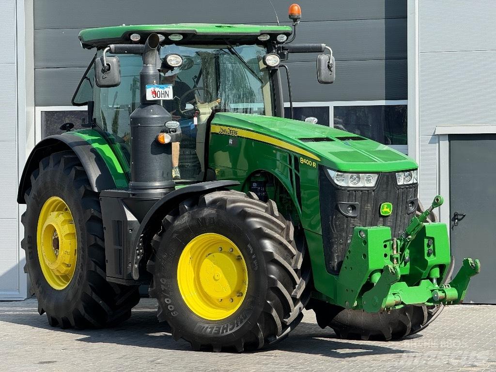 John Deere 8400 R Τρακτέρ