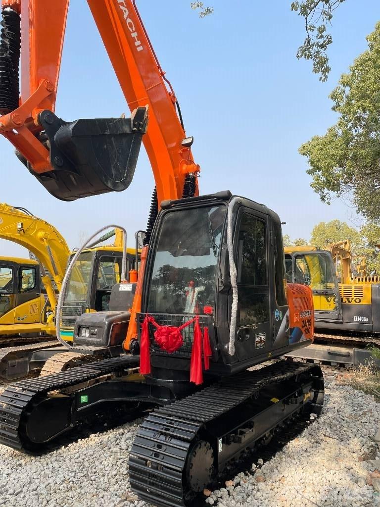 Hitachi 120 Εκσκαφείς με ερπύστριες