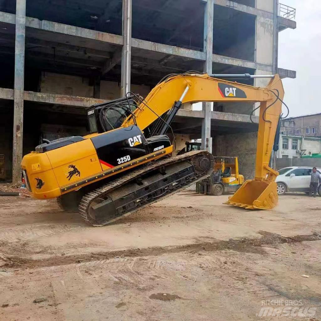 CAT 325 D Εκσκαφείς με ερπύστριες