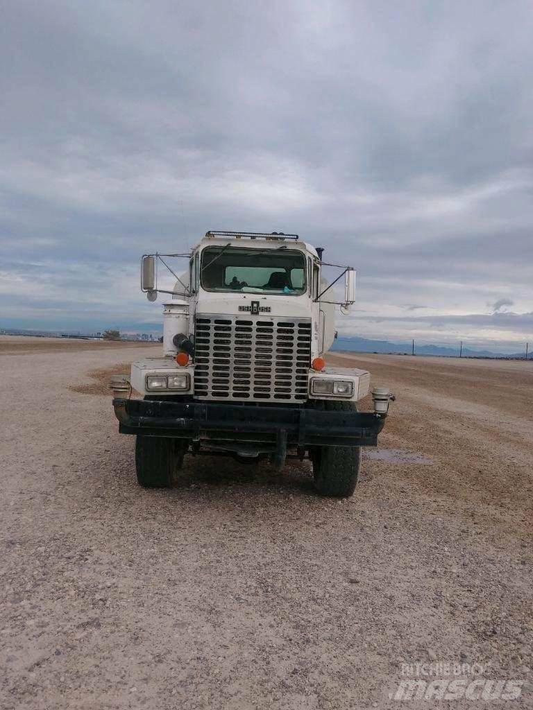 Oshkosh 6000 Βυτία νερού