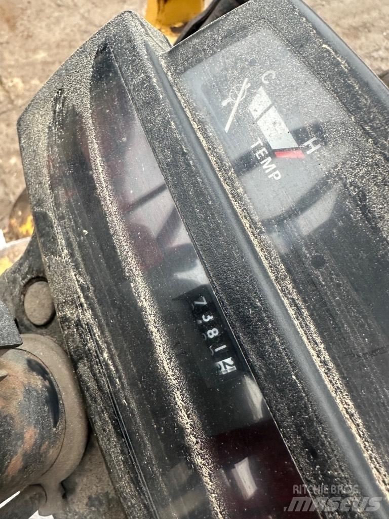 CAT GP25 Περονοφόρα ανυψωτικά κλαρκ με φυσικό αέριο LPG