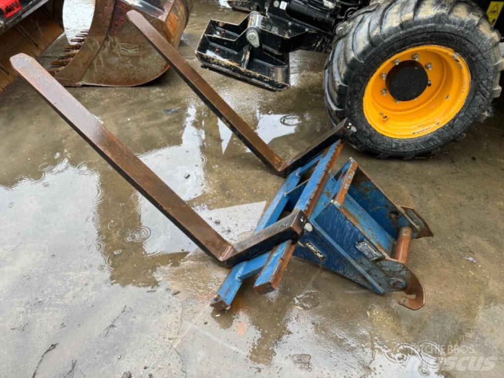 Yanmar B95W (40496) Εκσκαφείς με τροχούς - λάστιχα
