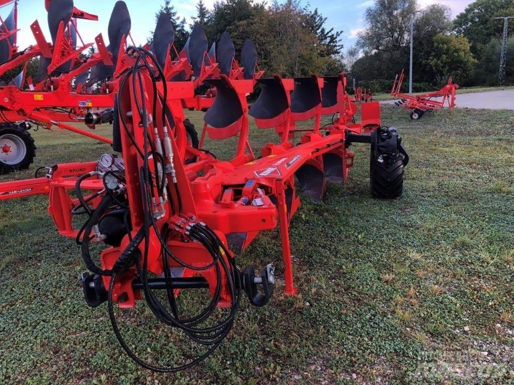 Kuhn VM 153 5 Άροτρα