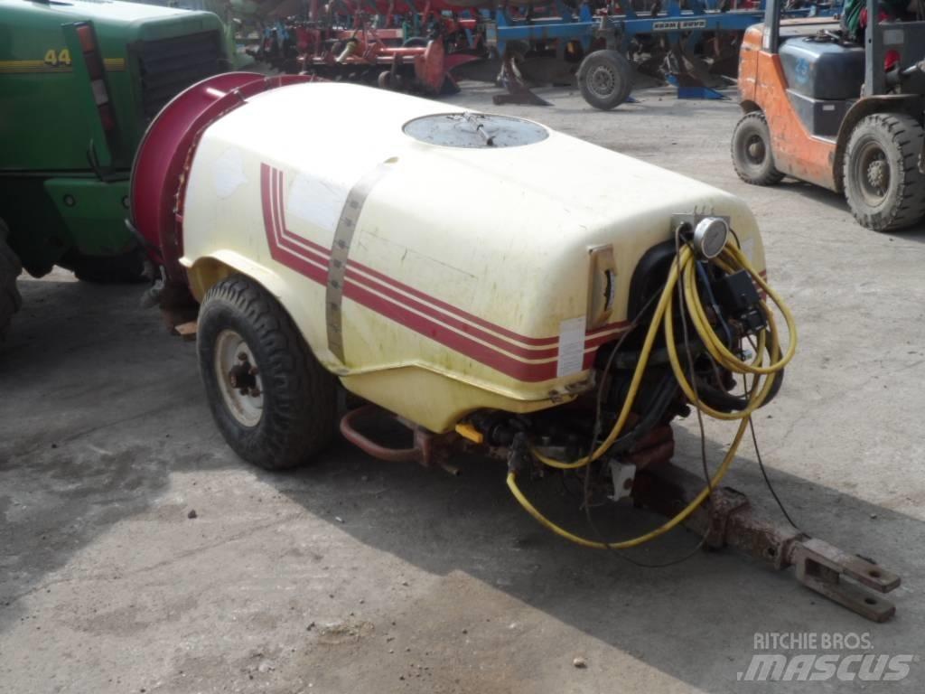 Hardi 1000 Ρυμουλκούμενα ψεκαστικά
