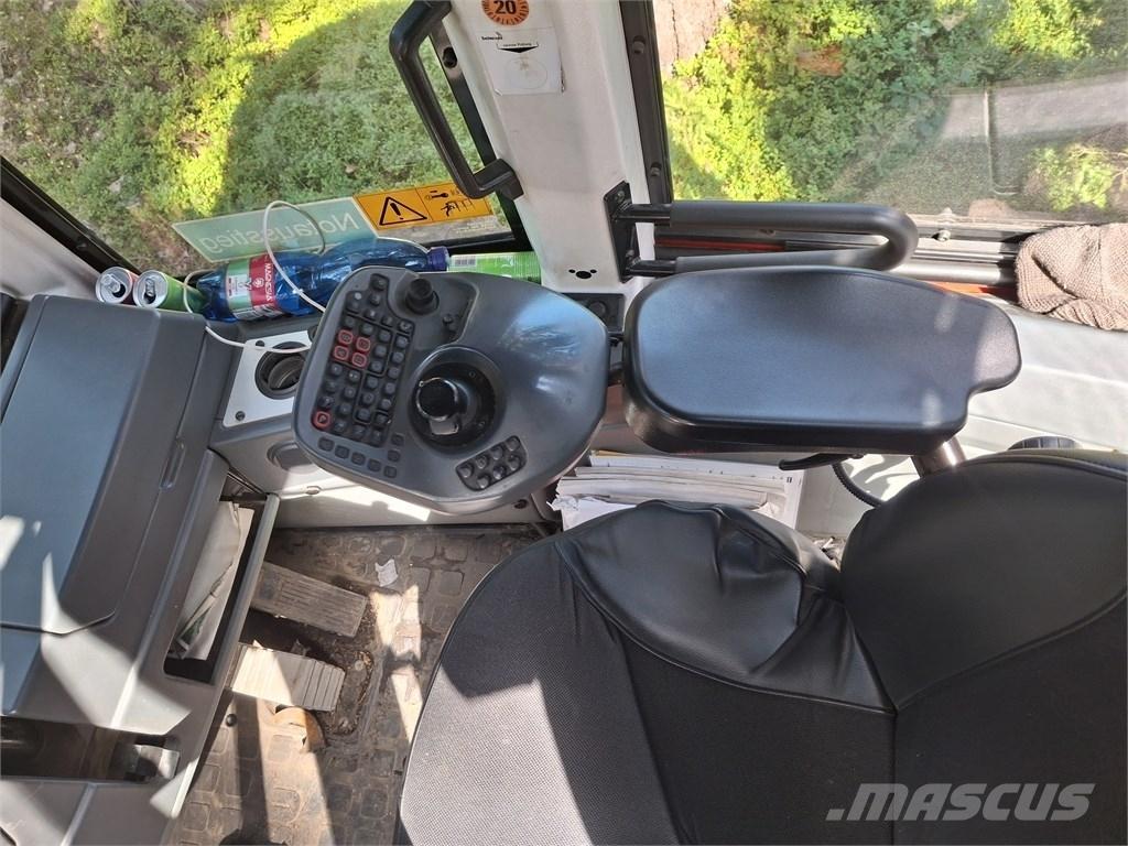 Komatsu 845 Μεταφορείς ξυλείας
