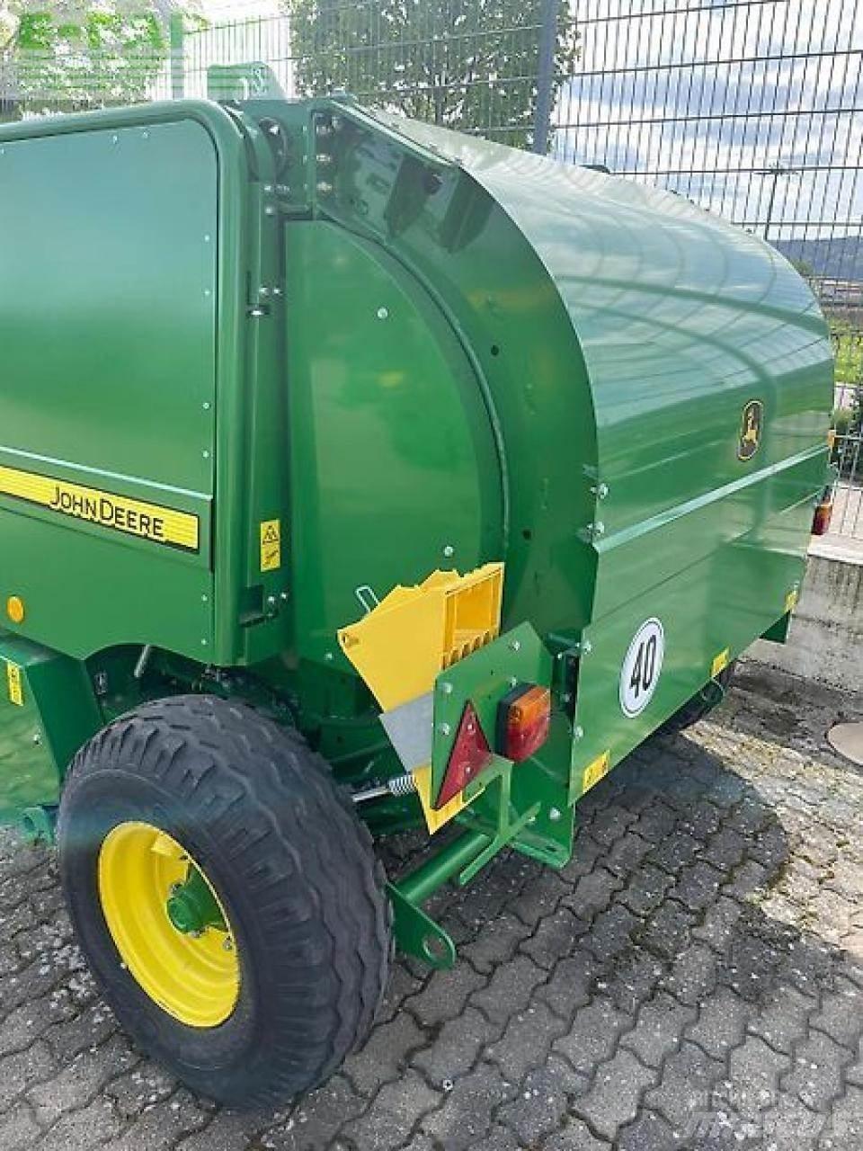 John Deere f440e Πρέσες τετράγωνων δεμάτων