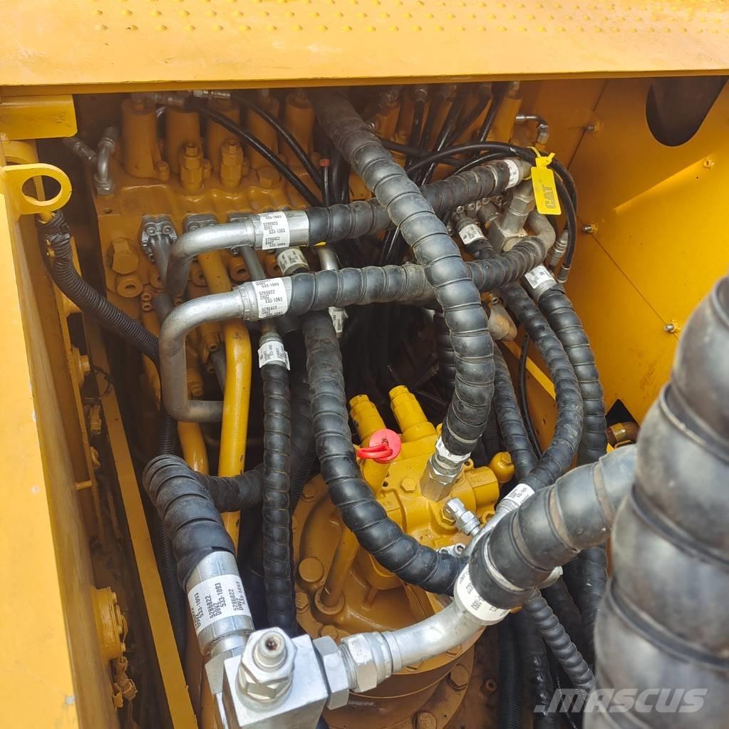 CAT 320D Εκσκαφείς με ερπύστριες