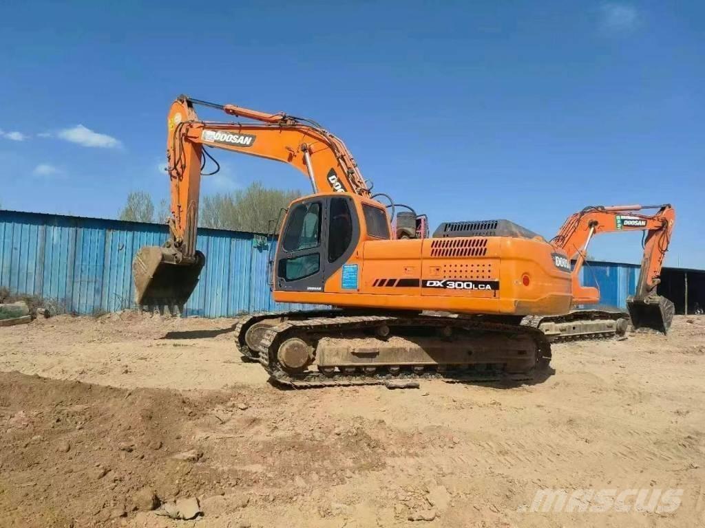 Doosan DX300LC-9 Εκσκαφείς με ερπύστριες