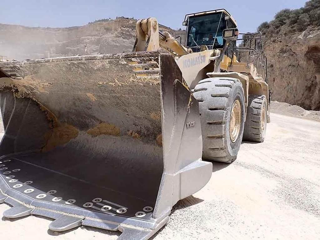 Komatsu WA600-8EO Φορτωτές με λάστιχα (Τροχοφόροι)
