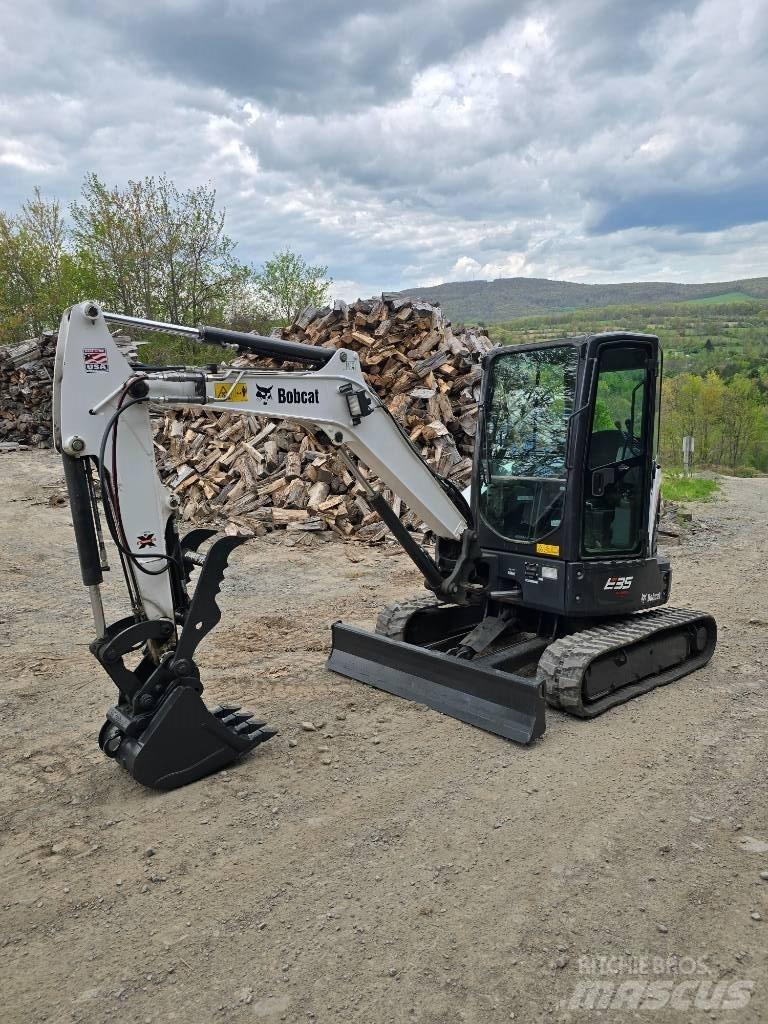 Bobcat E35 Εκσκαφάκι (διαβολάκι) < 7t