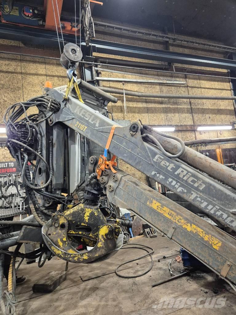 Kesla 2110T Γερανοί ξυλείας