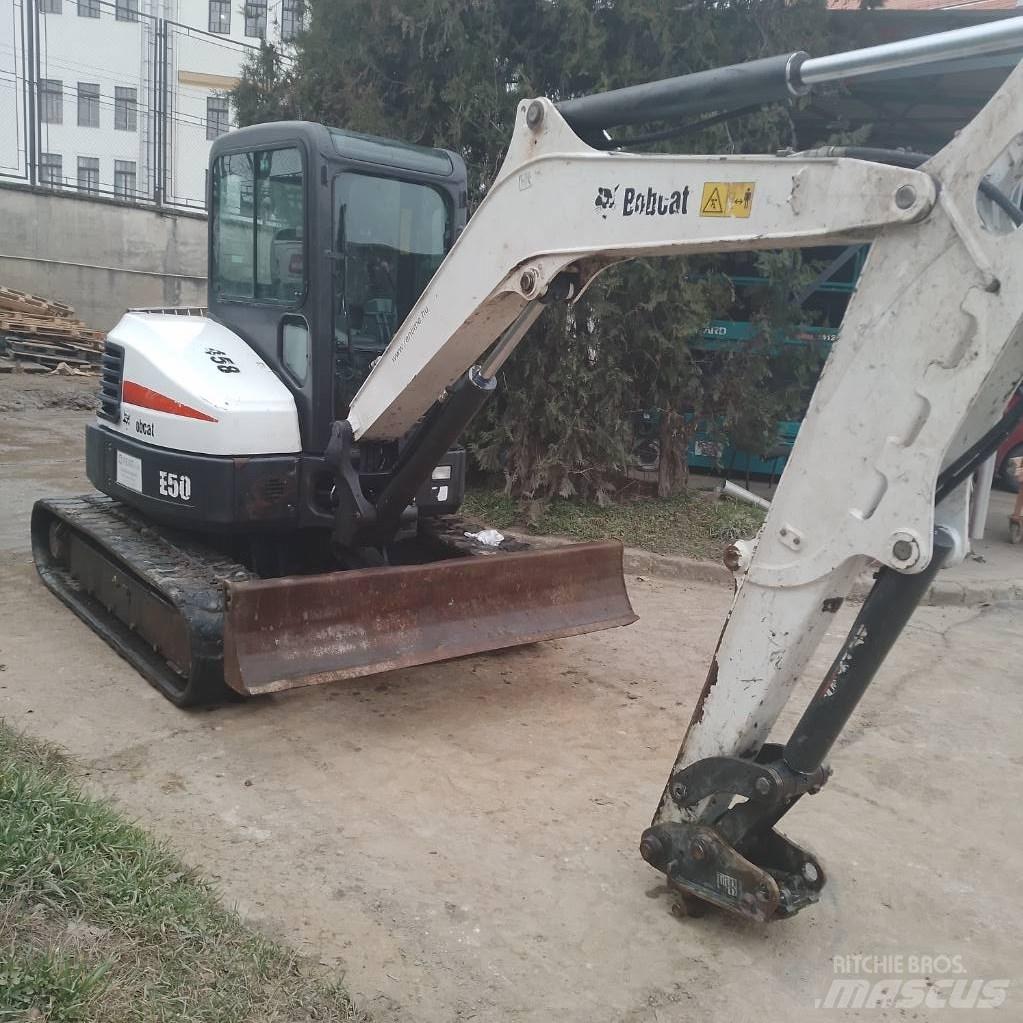 Bobcat E 50 Εκσκαφάκι (διαβολάκι) < 7t