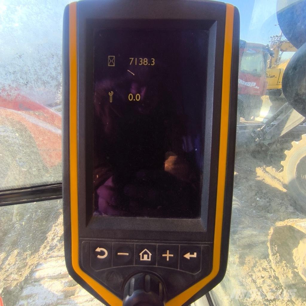 JCB JS 300 Εκσκαφείς με ερπύστριες