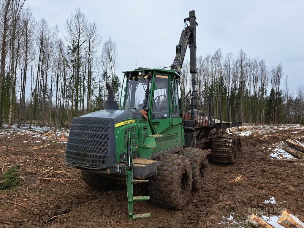 John Deere 1210 G Μεταφορείς ξυλείας