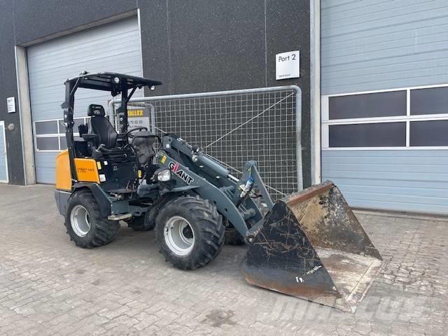 GiANT V452T X-TRA HD Μίνι φορτωτές