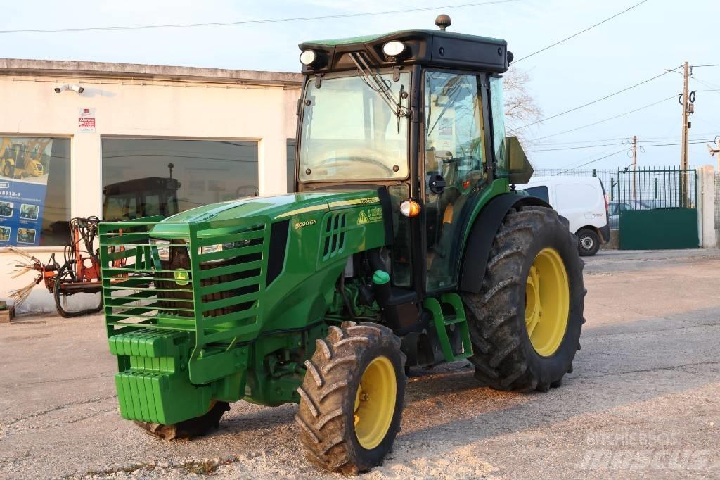 John Deere 5090 GN Τρακτέρ
