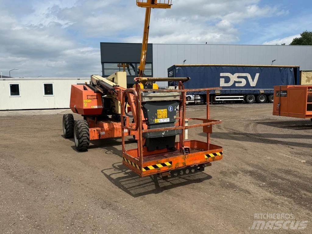 JLG 340 AJ Ανυψωτήρες με αρθρωτό βραχίονα