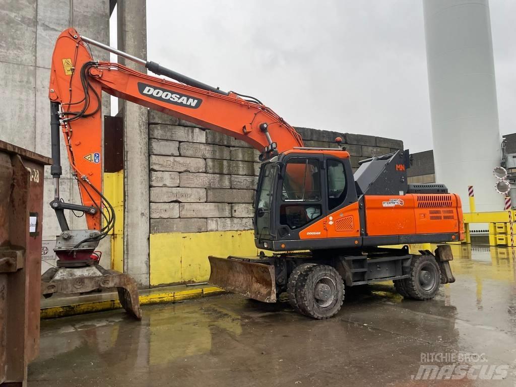 Doosan DX 210 W - 5 Εκσκαφείς με τροχούς - λάστιχα