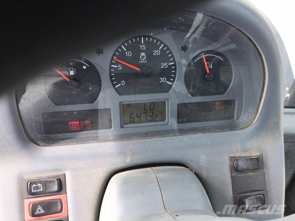 Valtra N123 Τρακτέρ