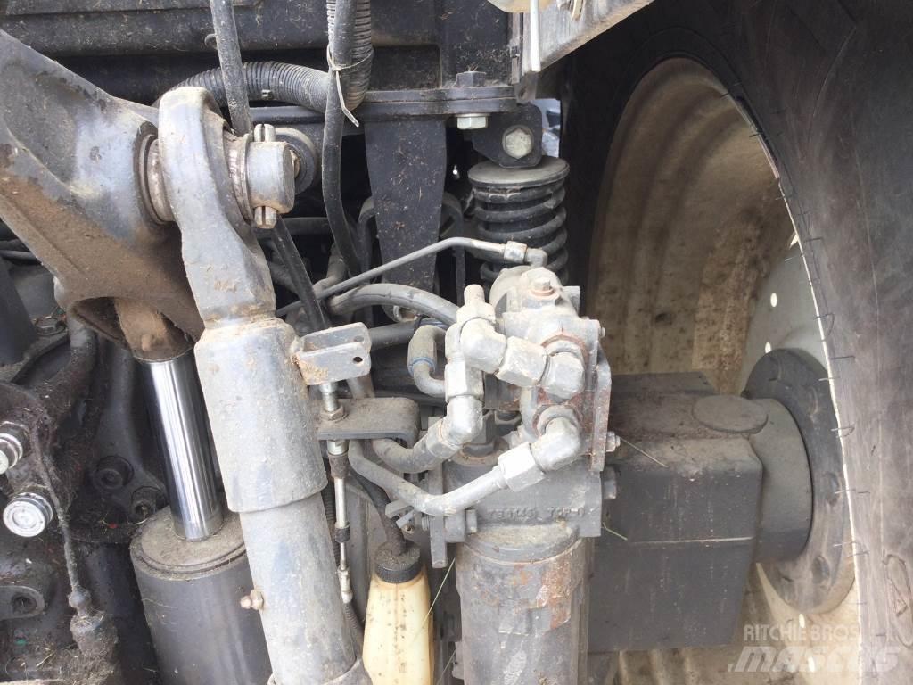 Valtra N123 Τρακτέρ